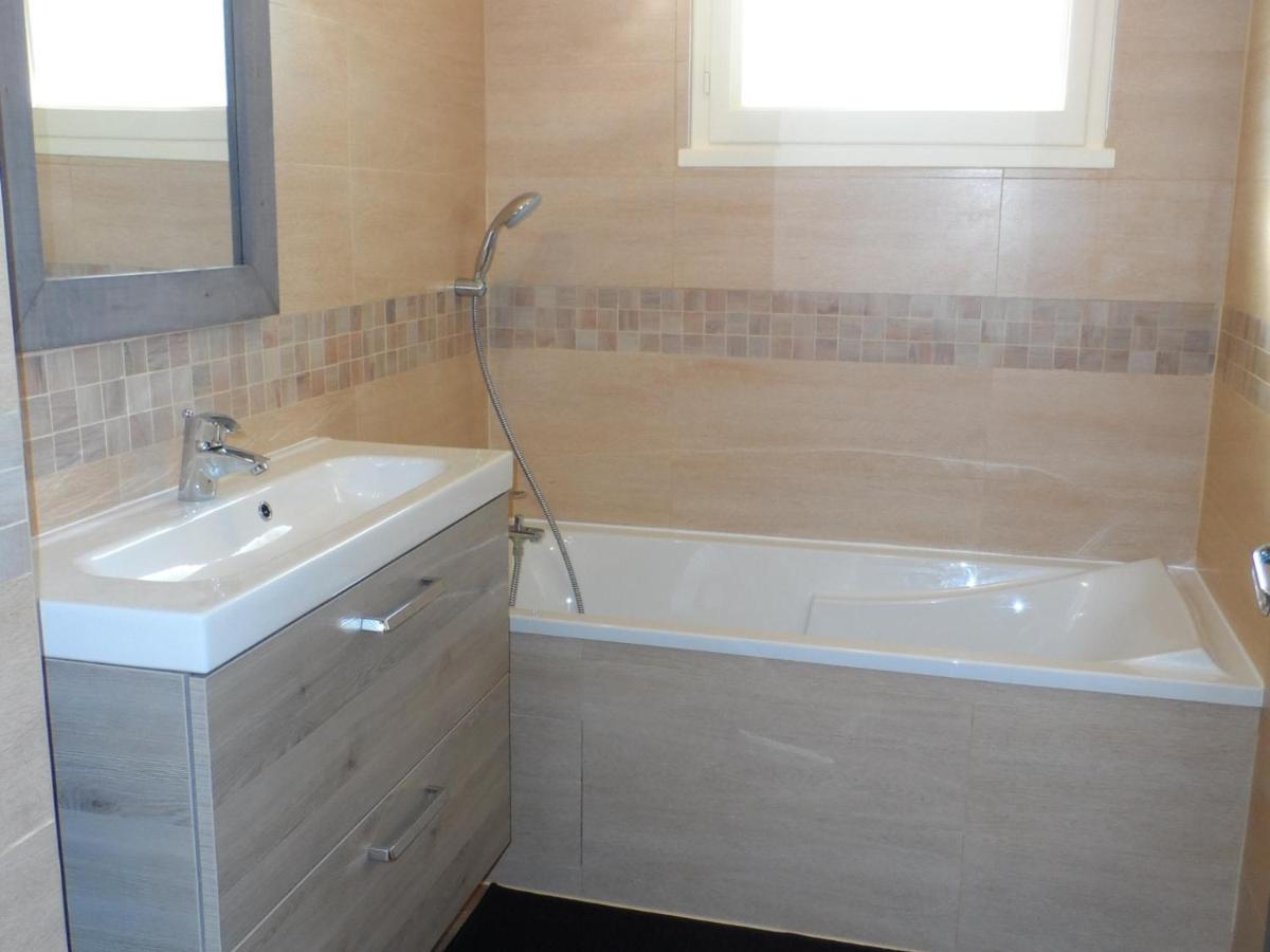 Appartement Confortable 2P Proche Plage Avec Parking Et Internet A Cabourg - Fr-1-487-302 Exterior foto